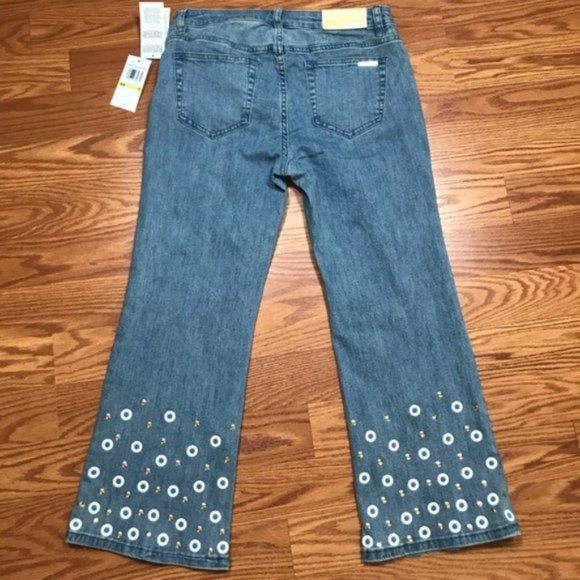 💖MEGA SALE💖Michael Kors Jeans Embl Izzy Cropped Flare Slim Women's JS99CPL6TW - Picture 4 of 8